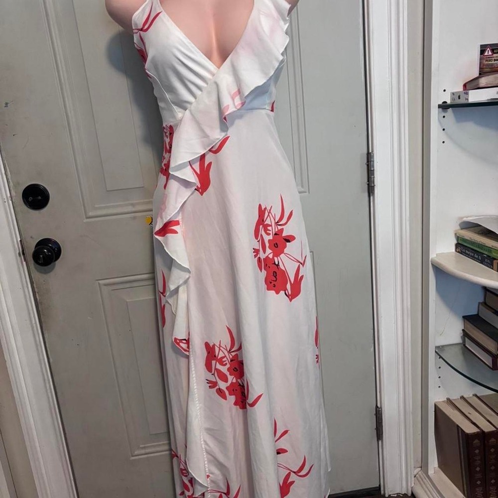 and white floral maxi dress with ruffle